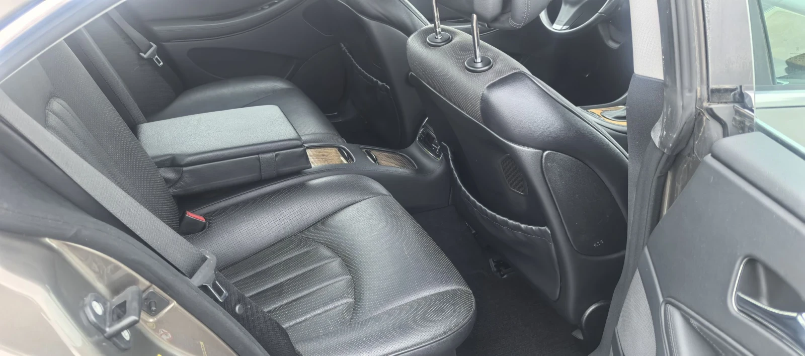 Mercedes-Benz CLS 300 3.0  | Mobile.bg   17