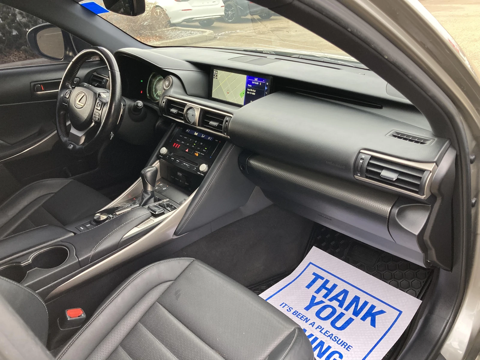 Lexus IS 350 * CARFAX * ��� ������������ ������ | Mobile.bg � ����������� 8