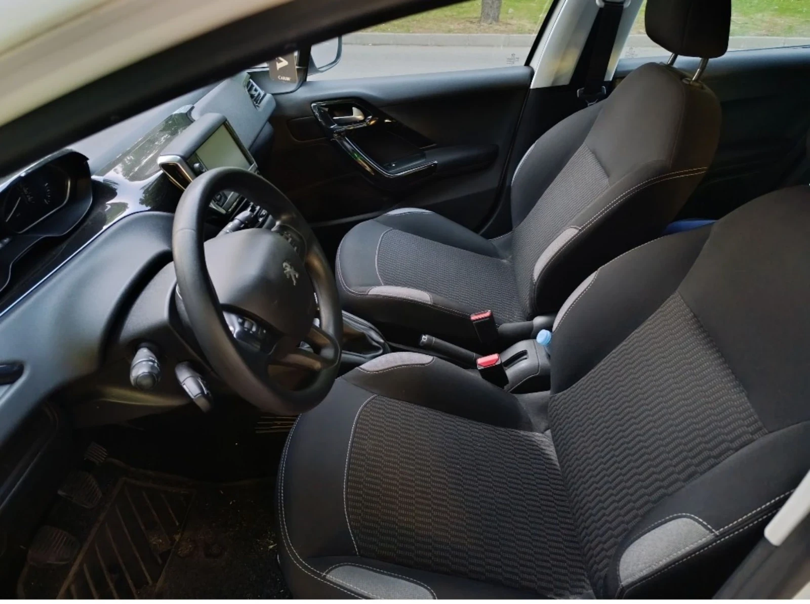 Peugeot 208 | Mobile.bg � ����������� 6