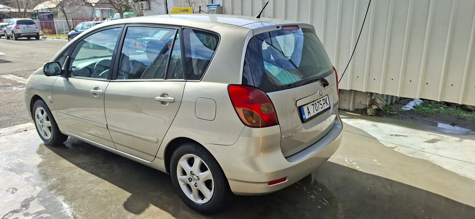 Toyota Corolla verso 2.0 D4D | Mobile.bg � ����������� 3