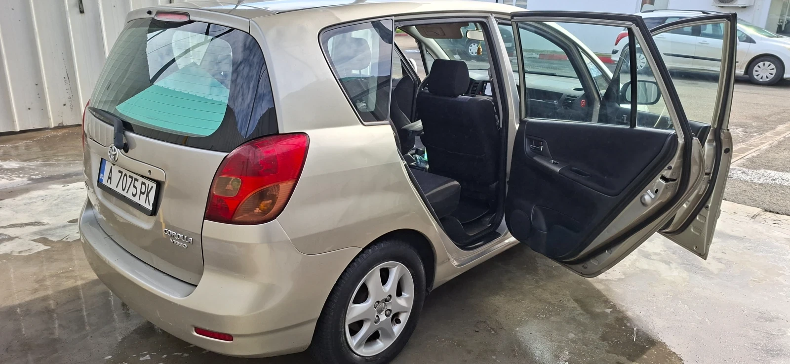 Toyota Corolla verso 2.0 D4D | Mobile.bg � ����������� 7