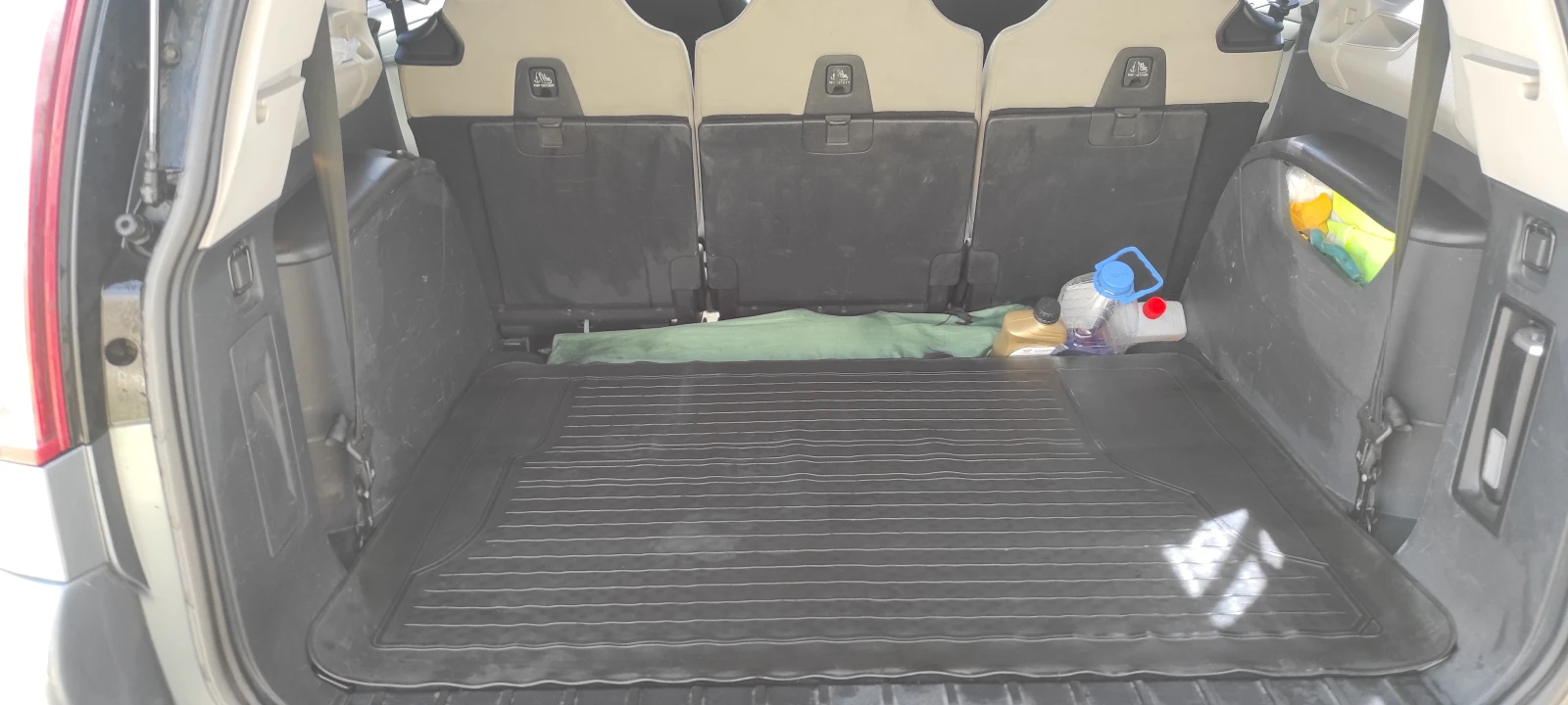 Citroen Grand C4 Picasso, снимка 13 - Автомобили и джипове - 53787519