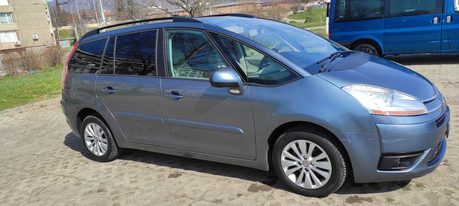 Citroen Grand C4 Picasso  - изображение 4