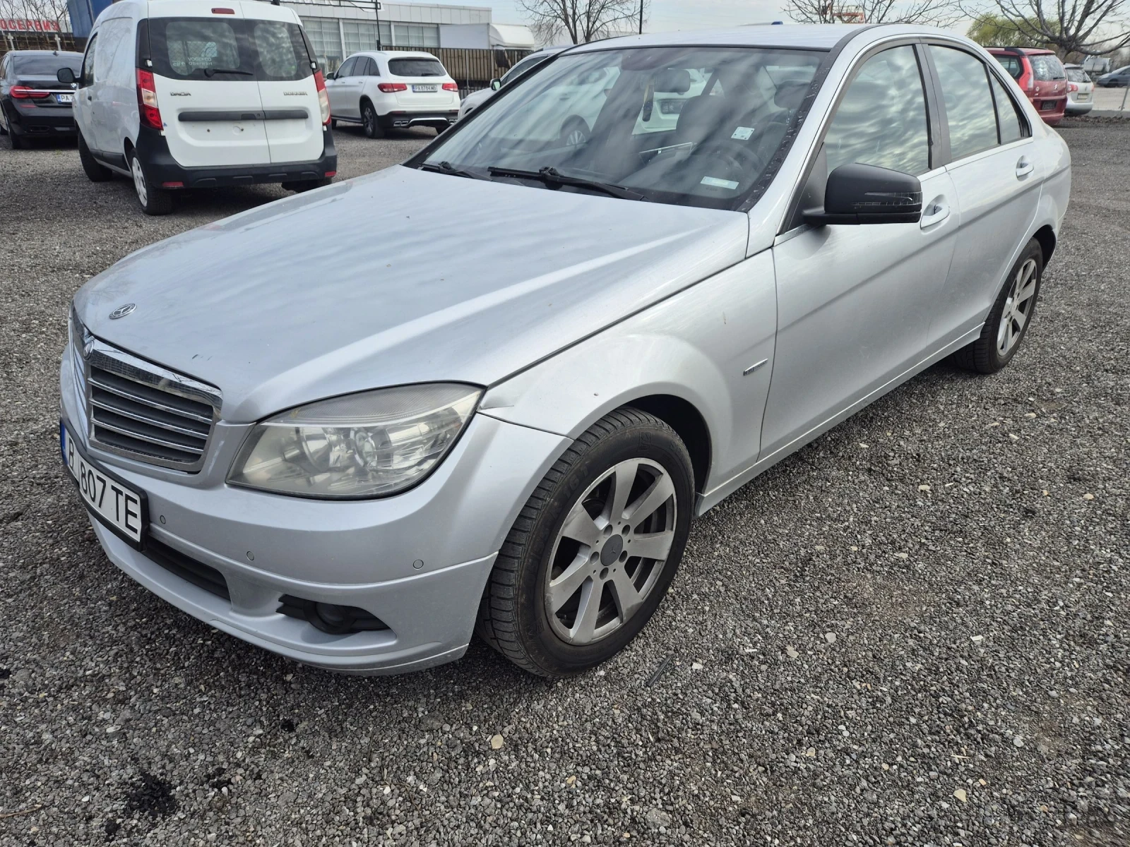 Mercedes-Benz C 220 2.2D, 170k.s, снимка 2 - Автомобили и джипове - 53952276