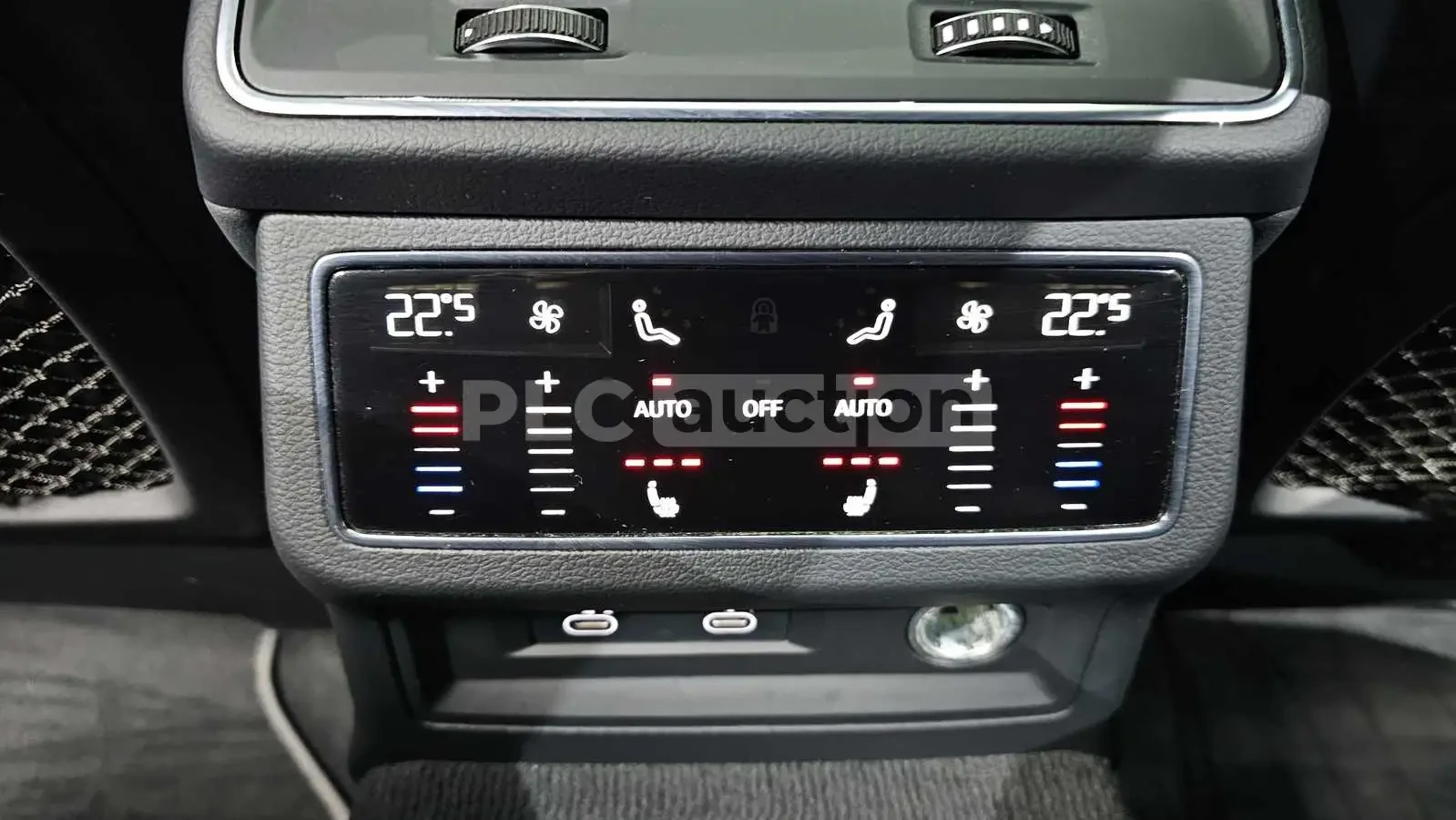 Audi A7 55 TFSI HEAD UP/PANORAMA/360CAM/ПОДГРЕВ/ОБДУХВАНЕ/, снимка 16 - Автомобили и джипове - 55149239
