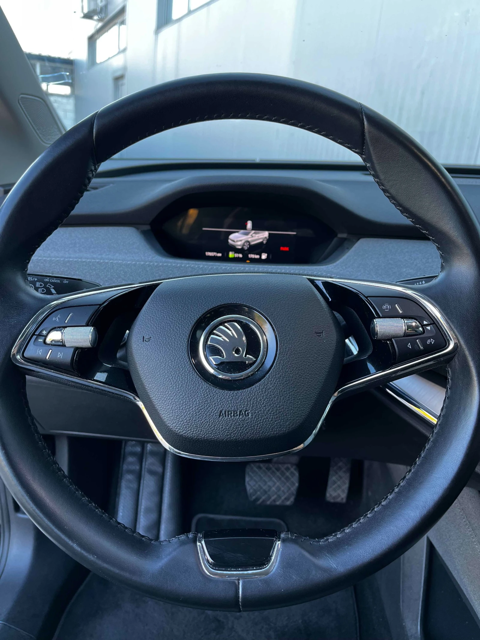 Skoda Enyaq IV60 SOH 92%-���������� ��� ���������  | Mobile.bg � ����������� 7