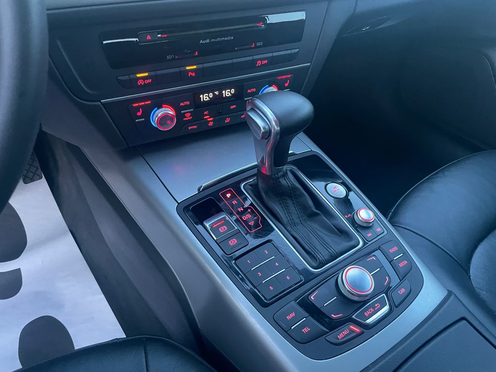 Audi A6 2.0TDI NAVI ПОДГРЕВ LED BI-XENON, снимка 8 - Автомобили и джипове - 55335311