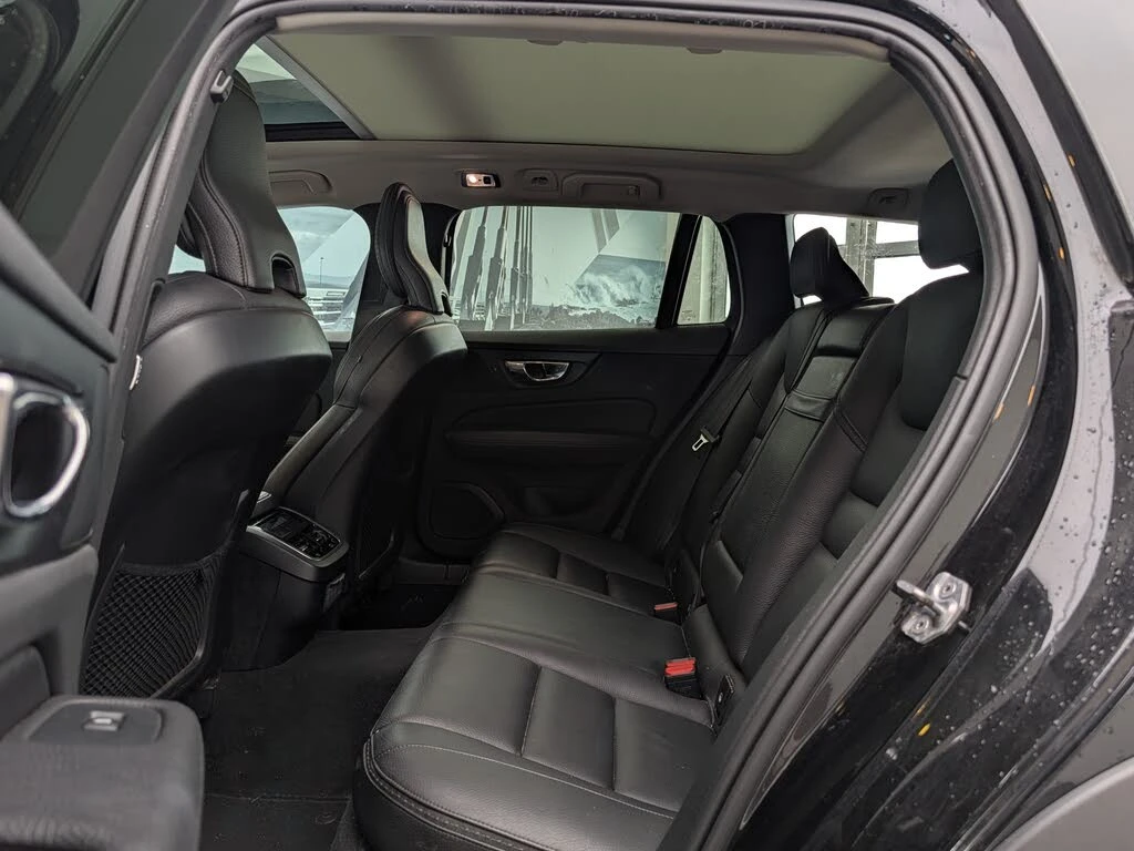 Volvo V60 Cross Country T5 AWD * ПОДГРЕВИ * 360, снимка 11 - Автомобили и джипове - 55942118