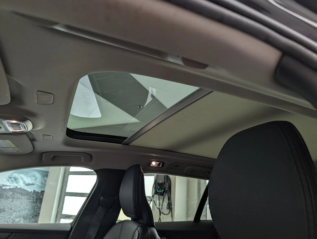 Volvo V60 Cross Country T5 AWD * ПОДГРЕВИ * 360, снимка 10 - Автомобили и джипове - 55942118