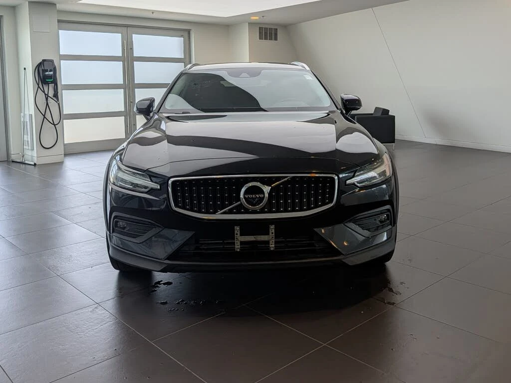 Volvo V60 Cross Country T5 AWD * ПОДГРЕВИ * 360, снимка 2 - Автомобили и джипове - 55942118