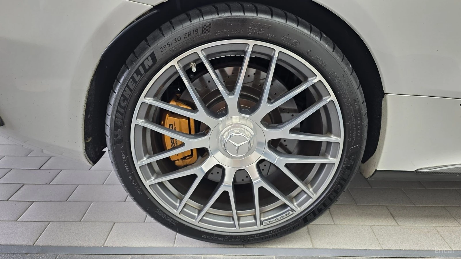 Mercedes-Benz C 63 AMG BUCKET SEATS| AMG EXHAUST| HEADS UP| 360, снимка 5 - Автомобили и джипове - 56113427