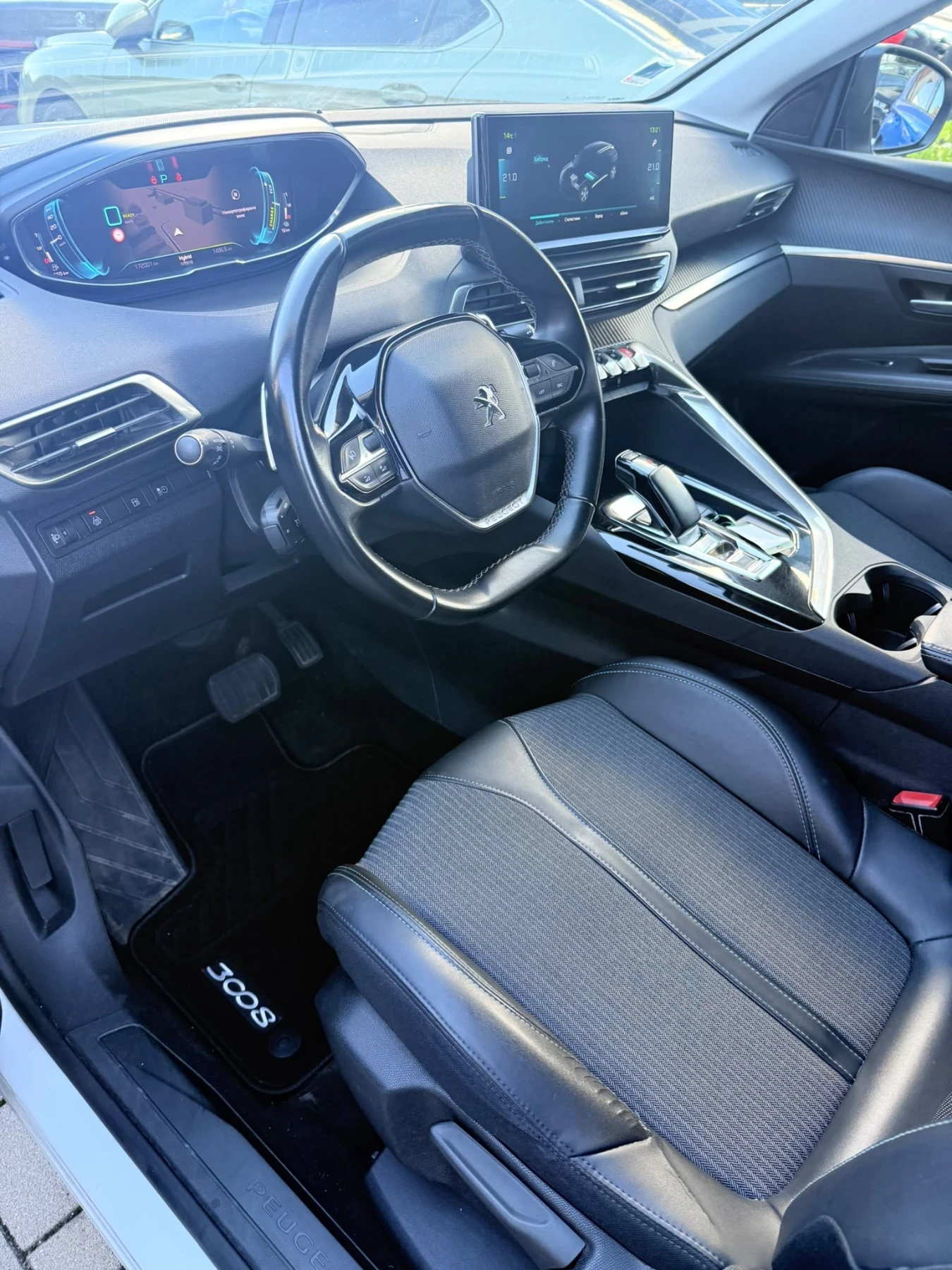 Peugeot 3008 1.6 hybrid 211���� /����� | Mobile.bg � ����������� 8