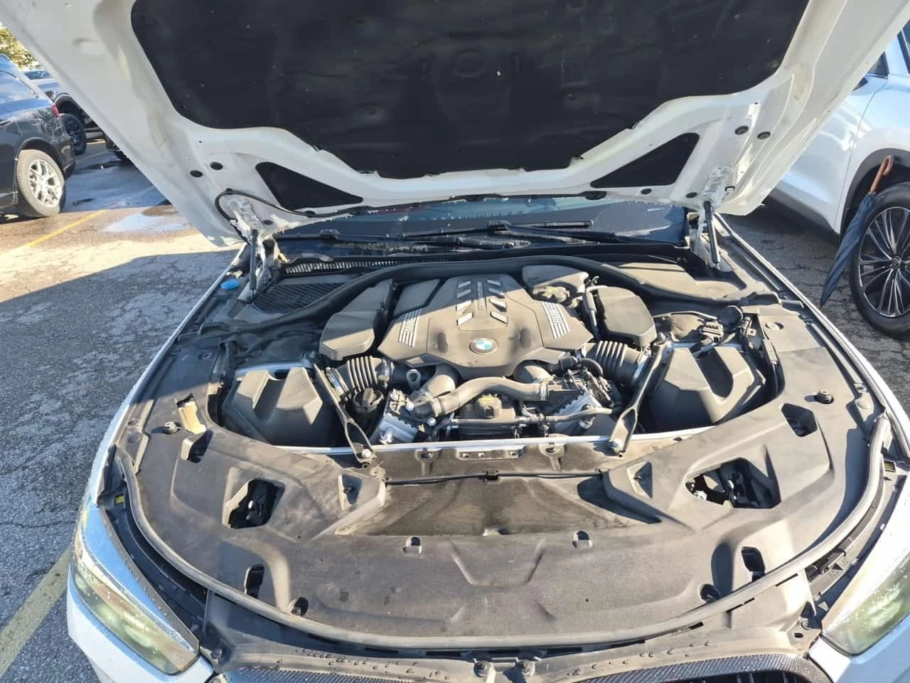 BMW 850 * Gran Coupe M850i Xdrive * CARFAX * ���� �� �� | Mobile.bg � ����������� 17