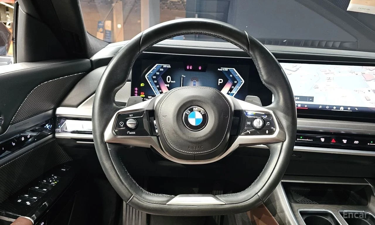 BMW 740, снимка 12 - Автомобили и джипове - 56689705