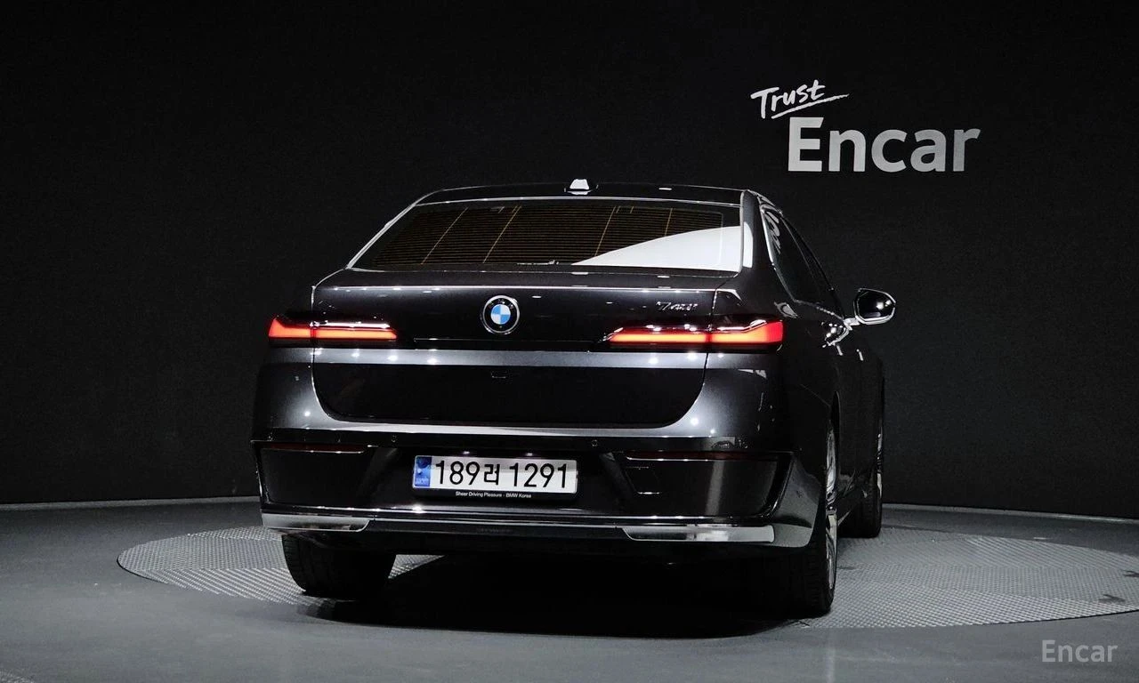 BMW 740, снимка 4 - Автомобили и джипове - 56689705