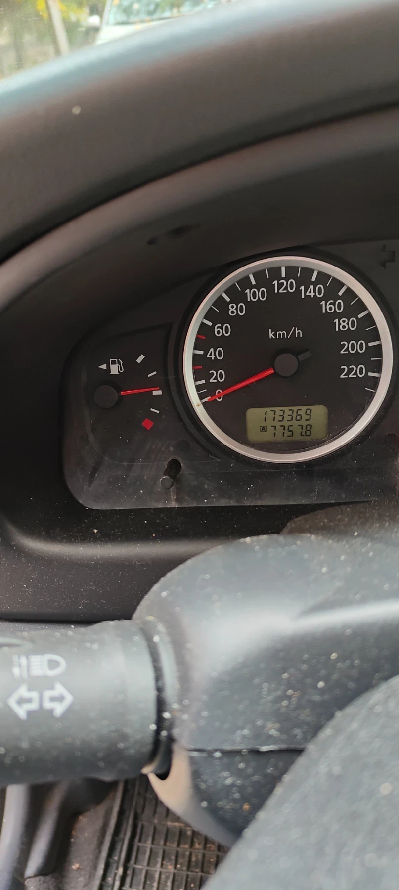 Nissan Almera 2.2dci, снимка 4 - Автомобили и джипове - 56747494