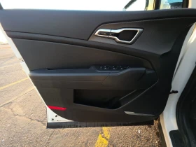 Kia Sportage LX - 35700 лв. / 18253.12 € - 72839450 7