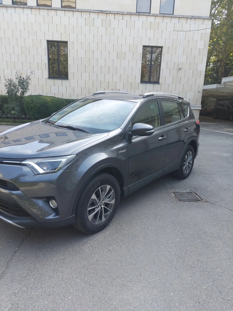 Toyota Rav4, снимка 2 - Автомобили и джипове - 47362769