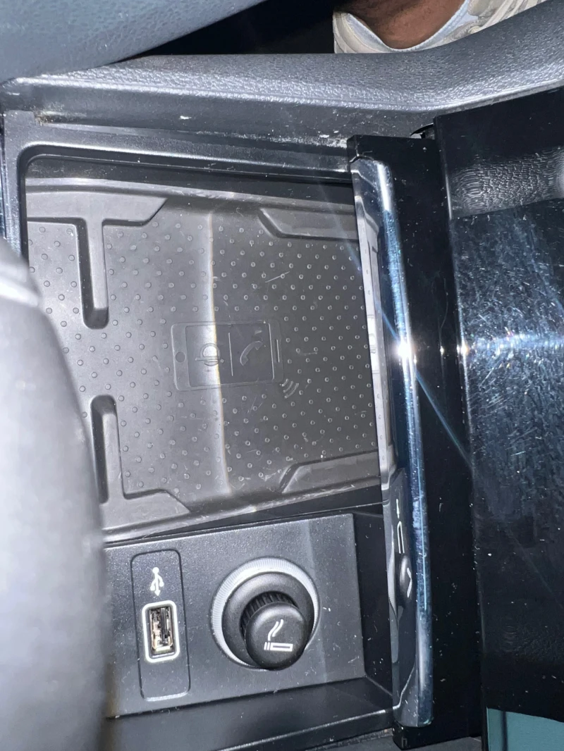 Skoda Karoq Ambition , снимка 7 - Автомобили и джипове - 51396998