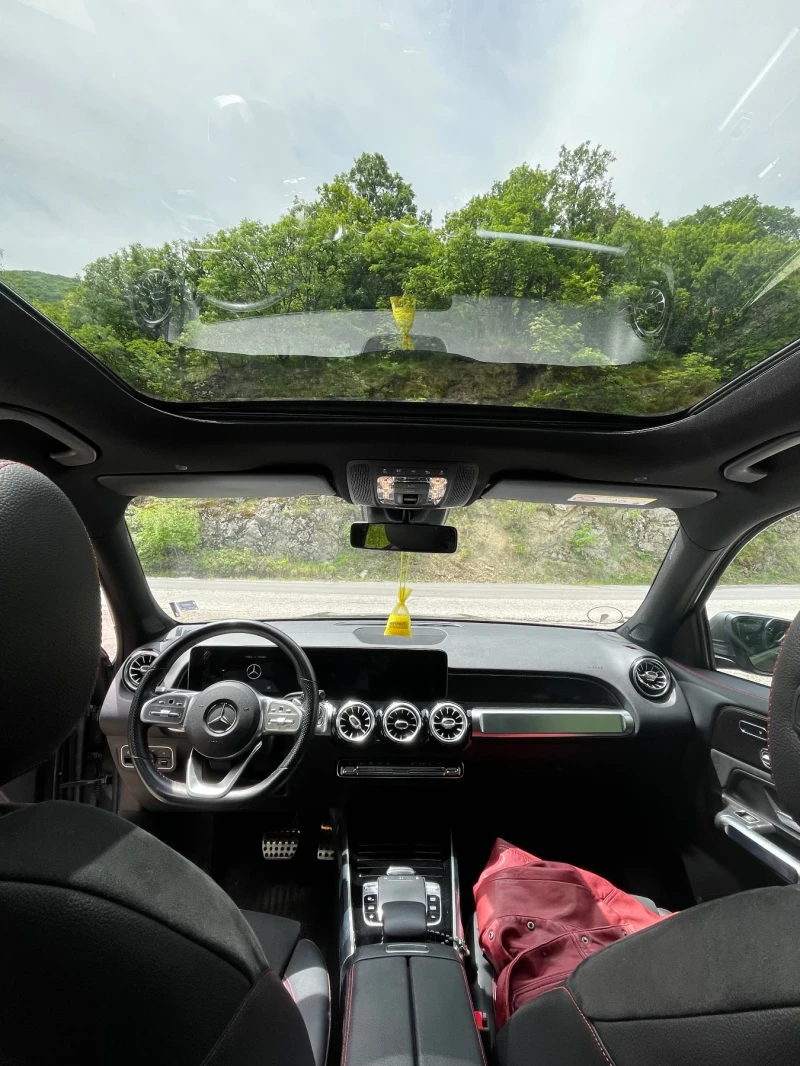 Mercedes-Benz GLB 250 AMG 4MATIC, снимка 8 - Автомобили и джипове - 53133811