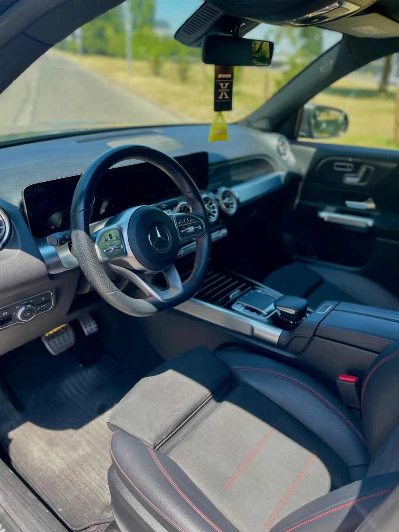 Mercedes-Benz GLB 250 AMG 4MATIC, снимка 6 - Автомобили и джипове - 53133811