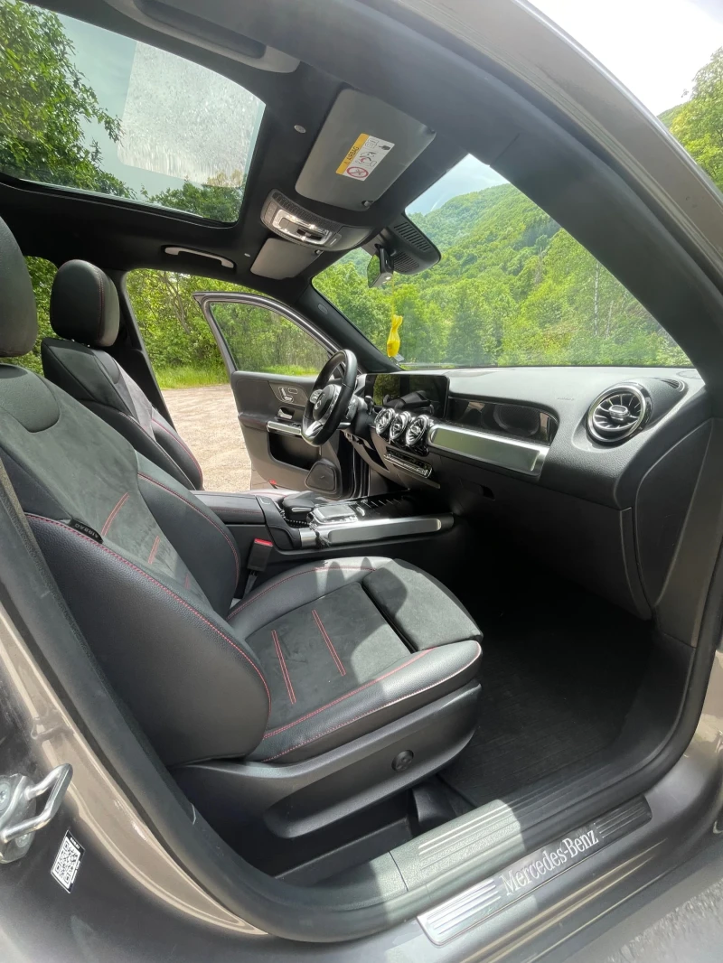 Mercedes-Benz GLB 250 AMG 4MATIC, снимка 10 - Автомобили и джипове - 53133811
