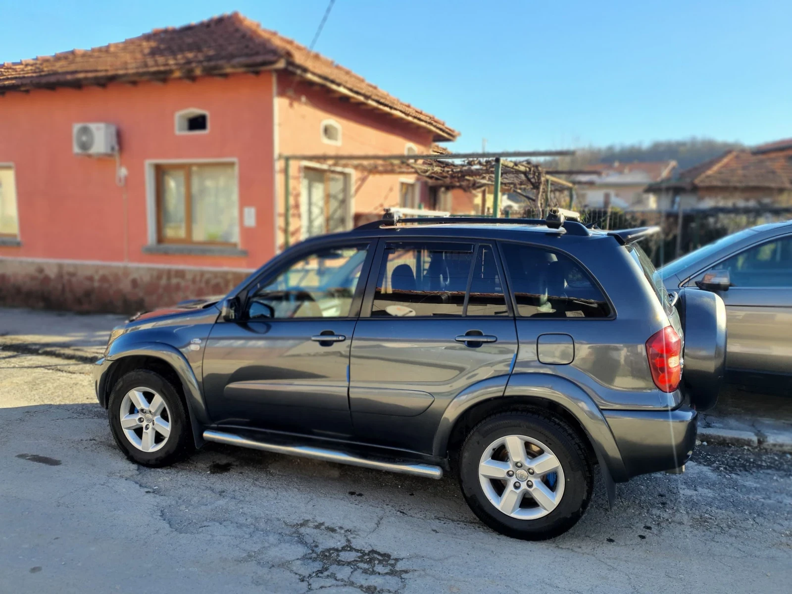 Toyota Rav4 4D4 - изображение 6