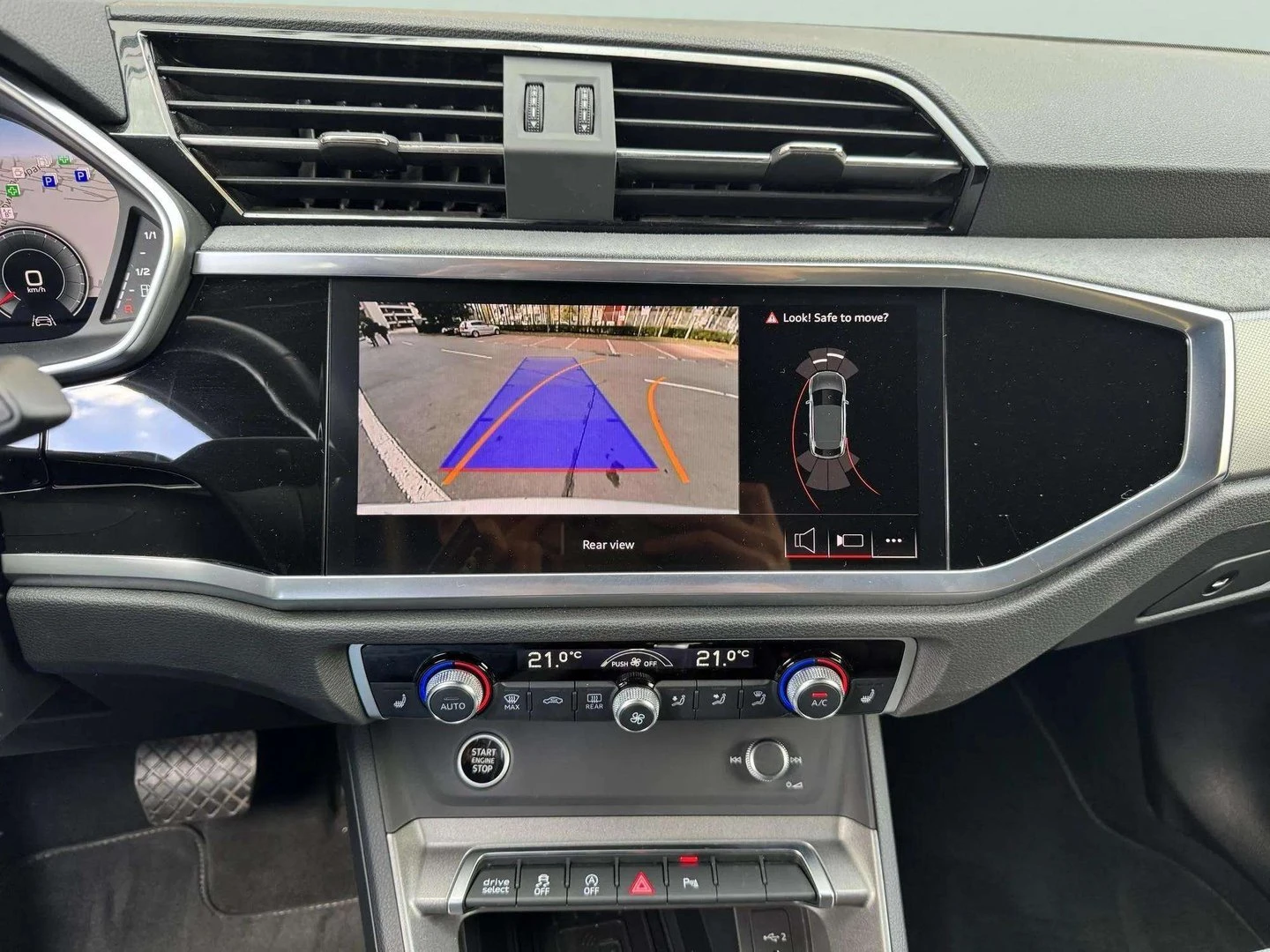 Audi Q3 40 TDI quattro S line | Mobile.bg   10