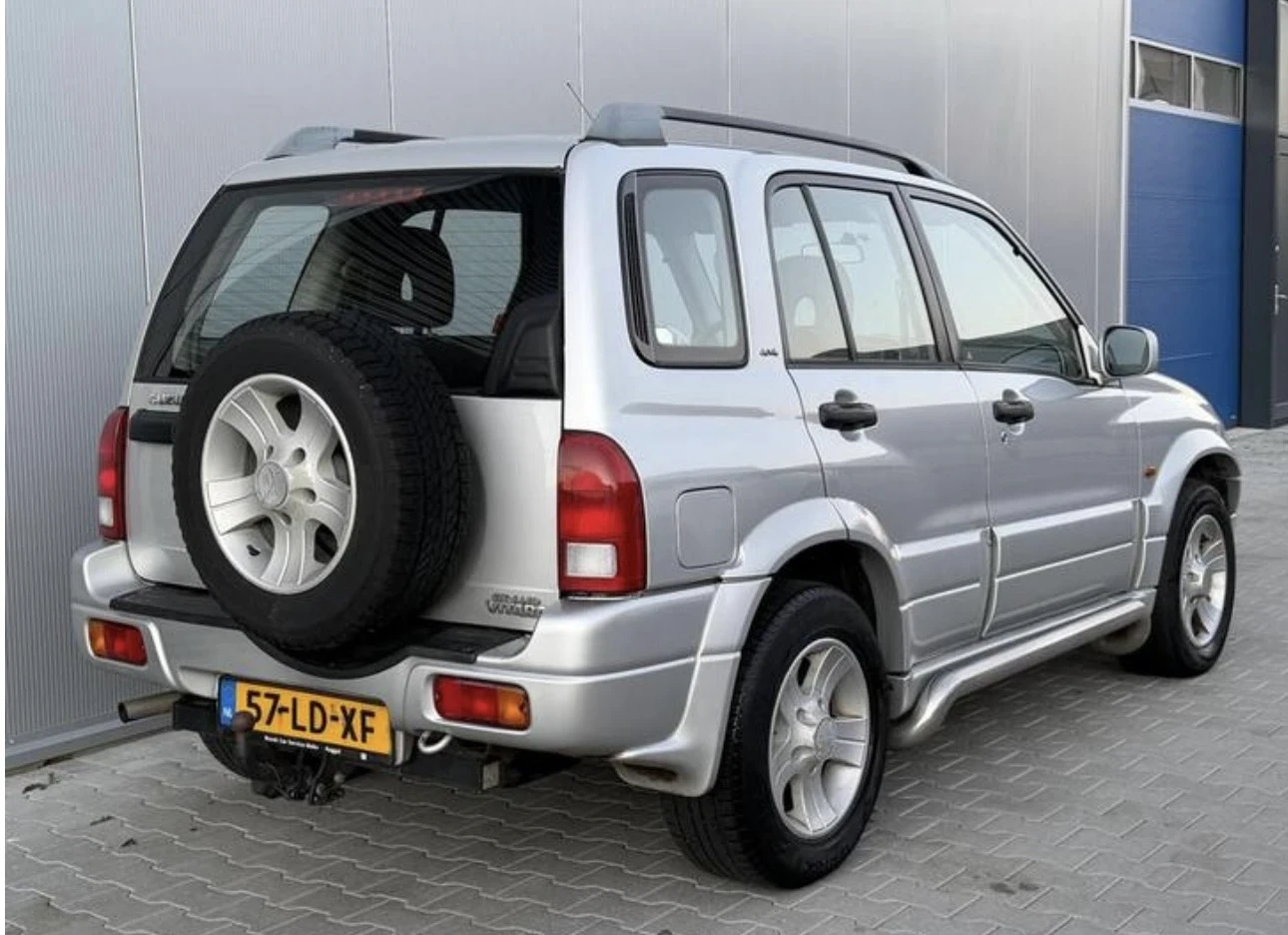 Suzuki Grand vitara 2.0 128 Автомат - изображение 4