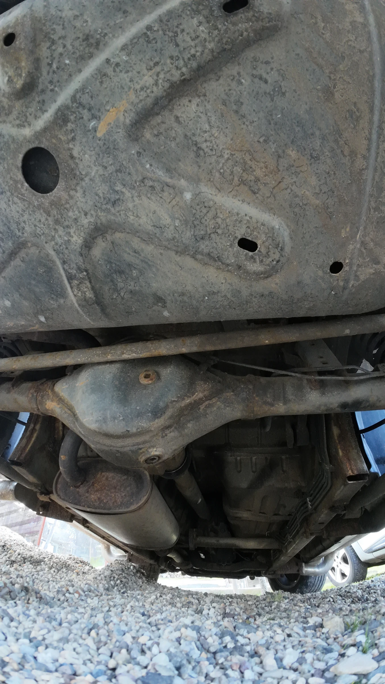 Suzuki Grand vitara 2.0 128 Автомат, снимка 16 - Автомобили и джипове - 53125036