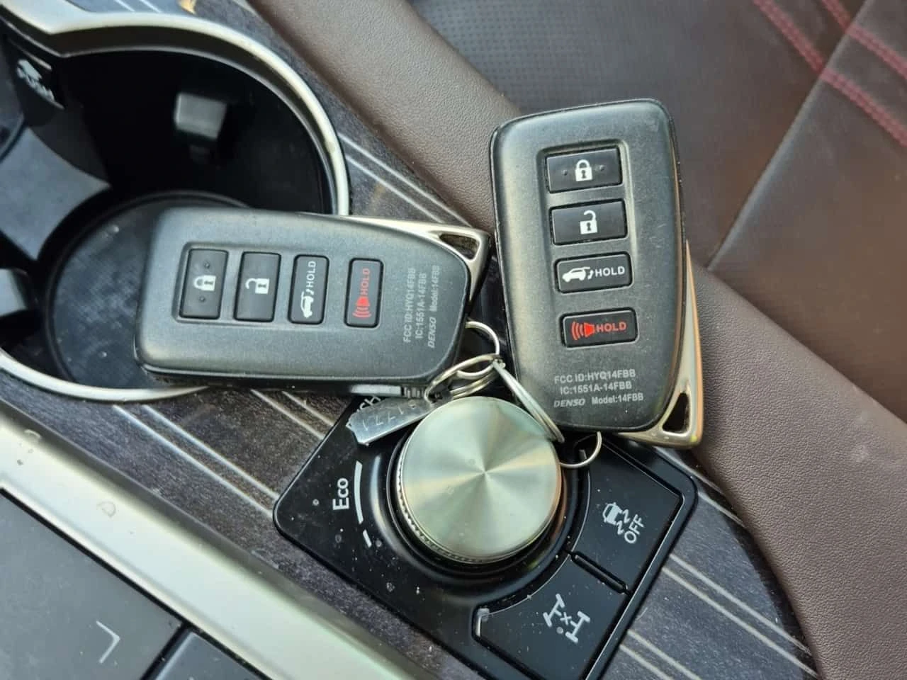 Lexus RX 350 /DIS/PANO/NAVI/ПОДГРЕВИ - изображение 8