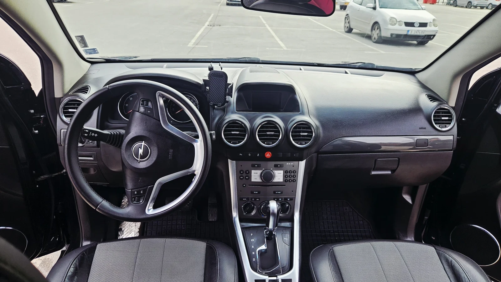 Opel Antara 2.2, FACELIFT, снимка 14 - Автомобили и джипове - 53916326