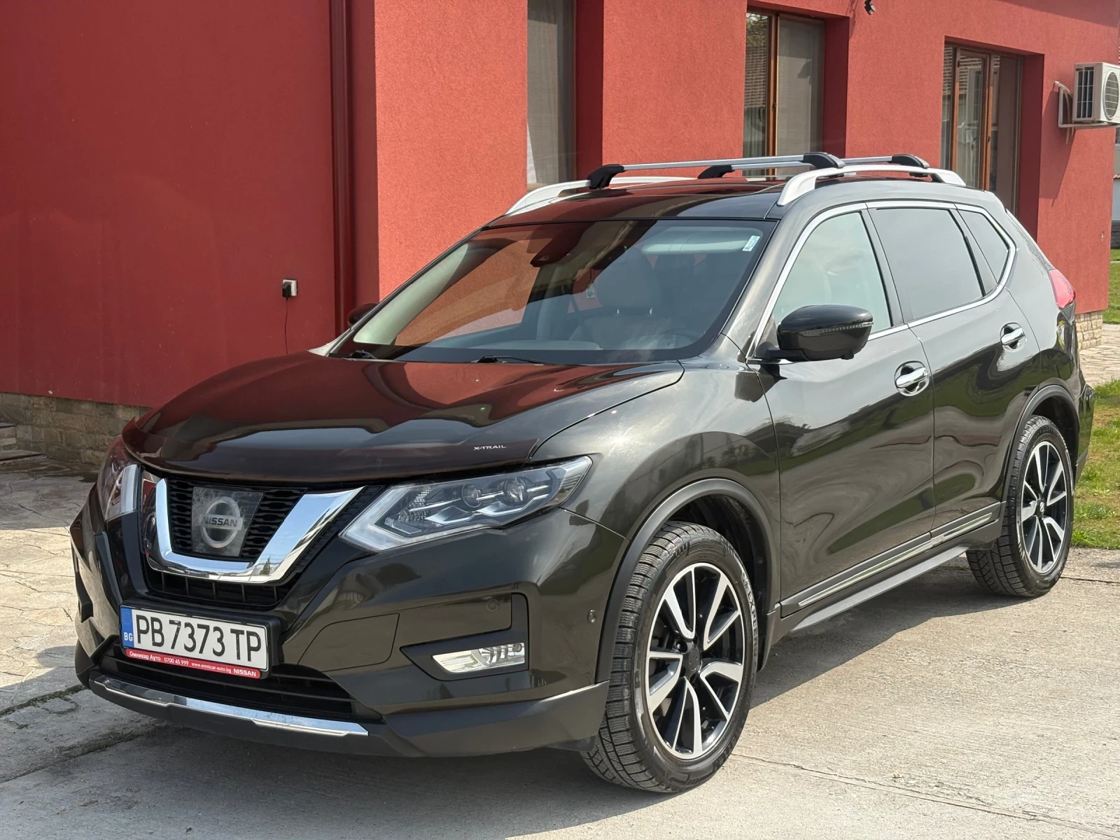 Nissan X-trail 2.0 dCi 4x4 6+ 1 Tekna