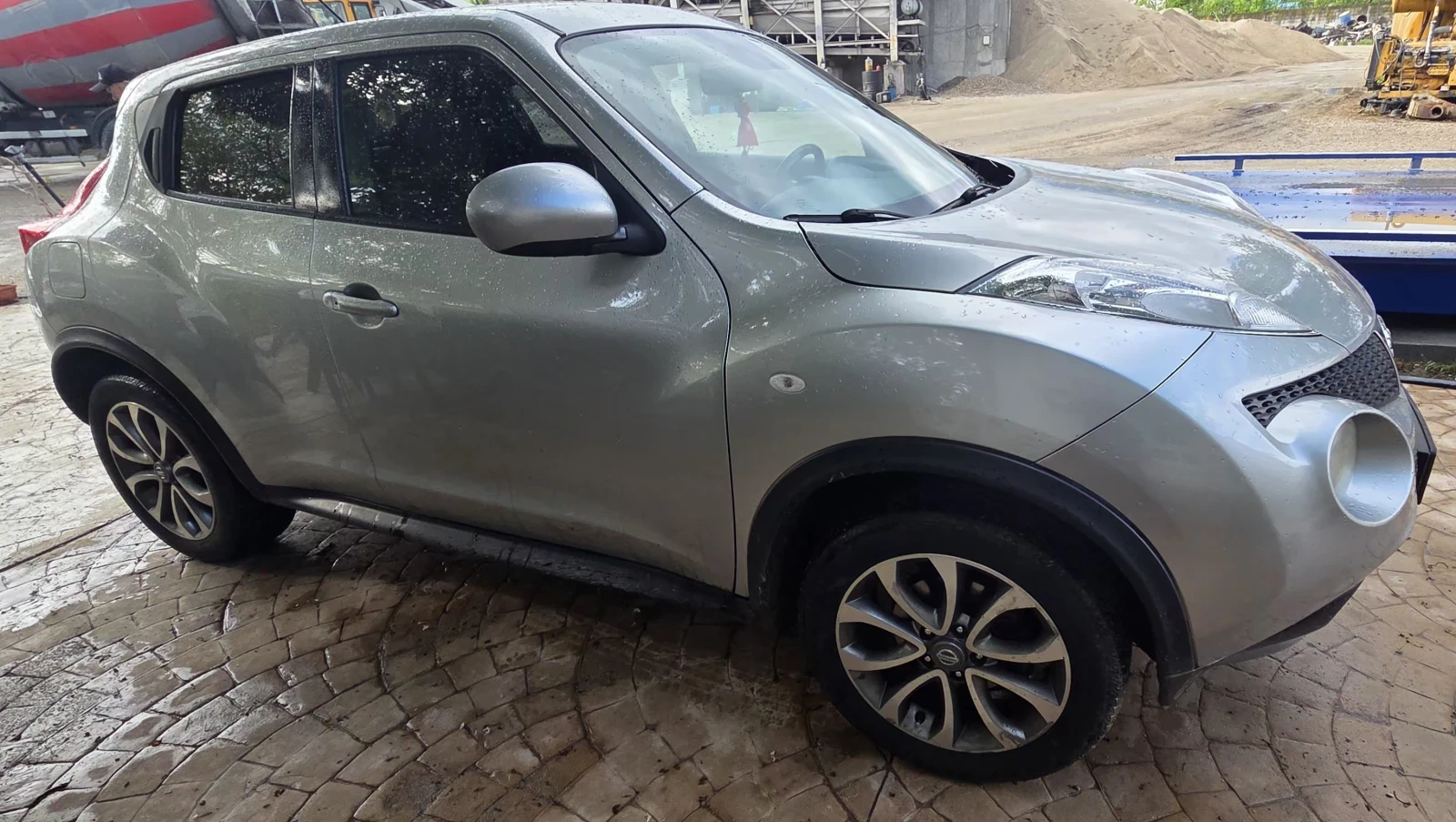 Nissan Juke, снимка 6 - Автомобили и джипове - 54341514