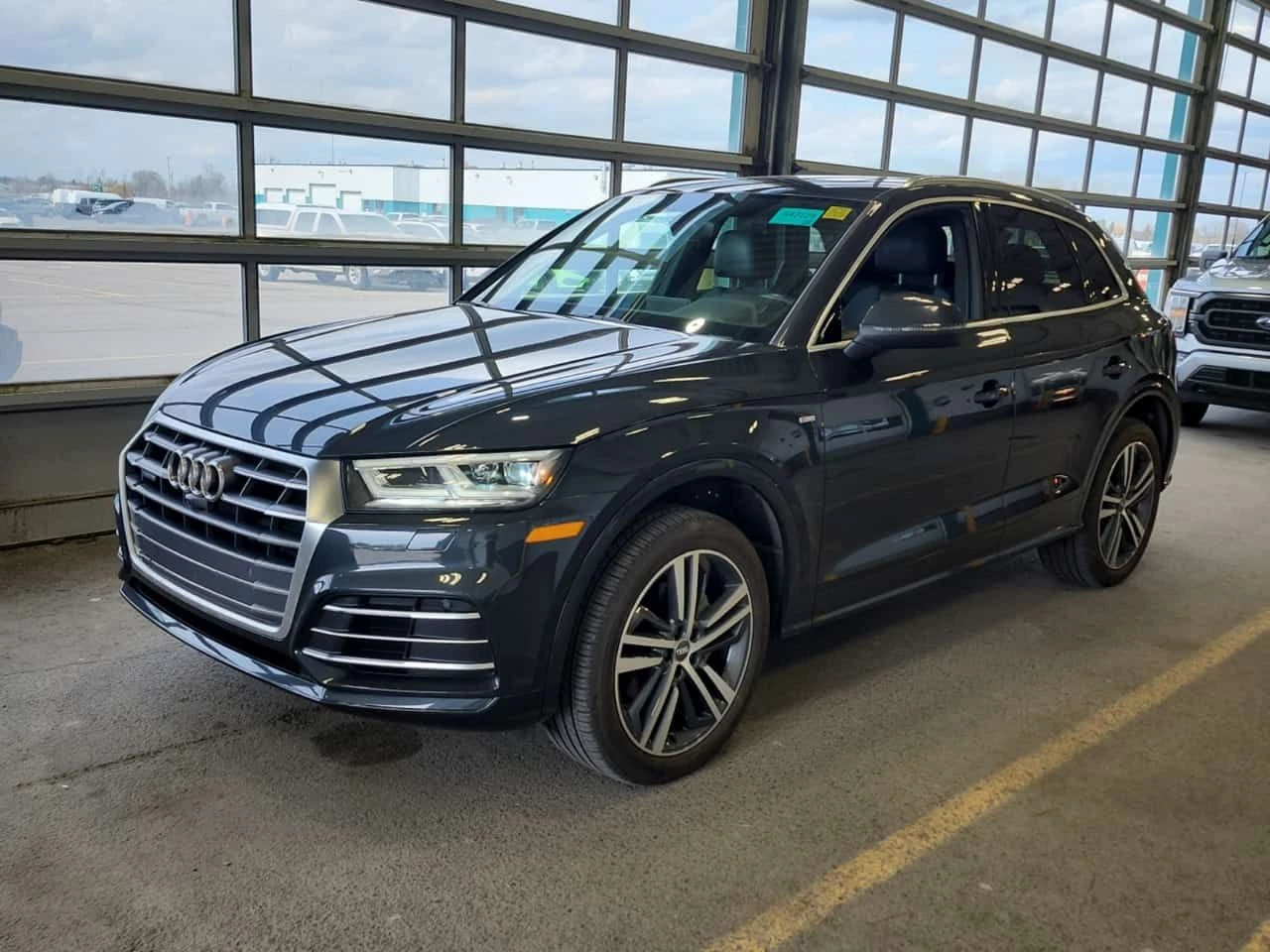Audi Q5 S LINE/TECHNIK/CARFAX/360 KAM/2 КЛЮЧА/ПОДГРЕВ/ПАНО, снимка 2 - Автомобили и джипове - 54417233