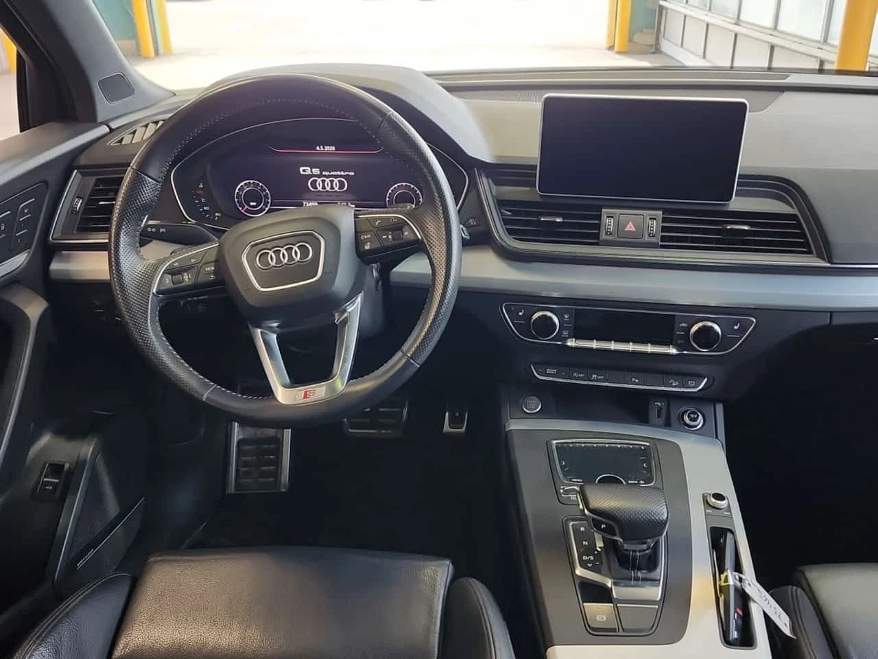 Audi Q5 S LINE/TECHNIK/CARFAX/360 KAM/2 КЛЮЧА/ПОДГРЕВ/ПАНО, снимка 7 - Автомобили и джипове - 54417233