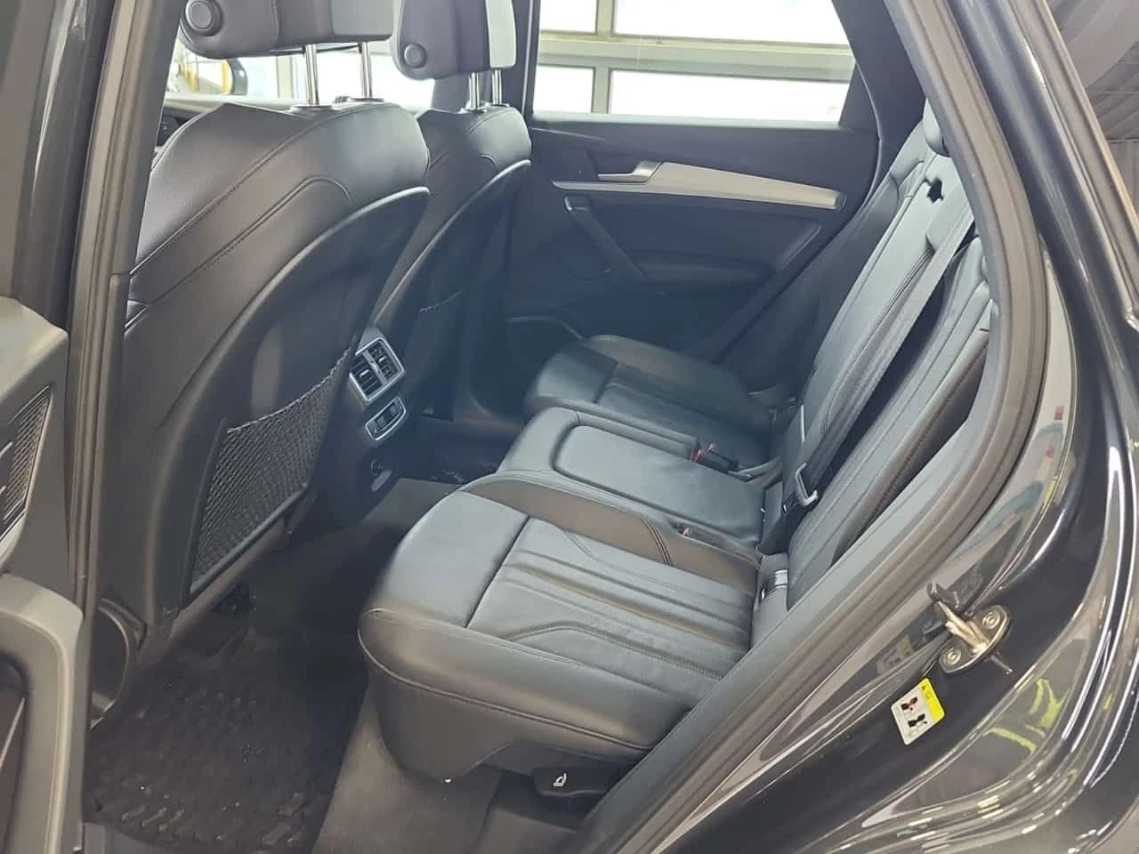 Audi Q5 S LINE/TECHNIK/CARFAX/360 KAM/2 КЛЮЧА/ПОДГРЕВ/ПАНО, снимка 11 - Автомобили и джипове - 54417233