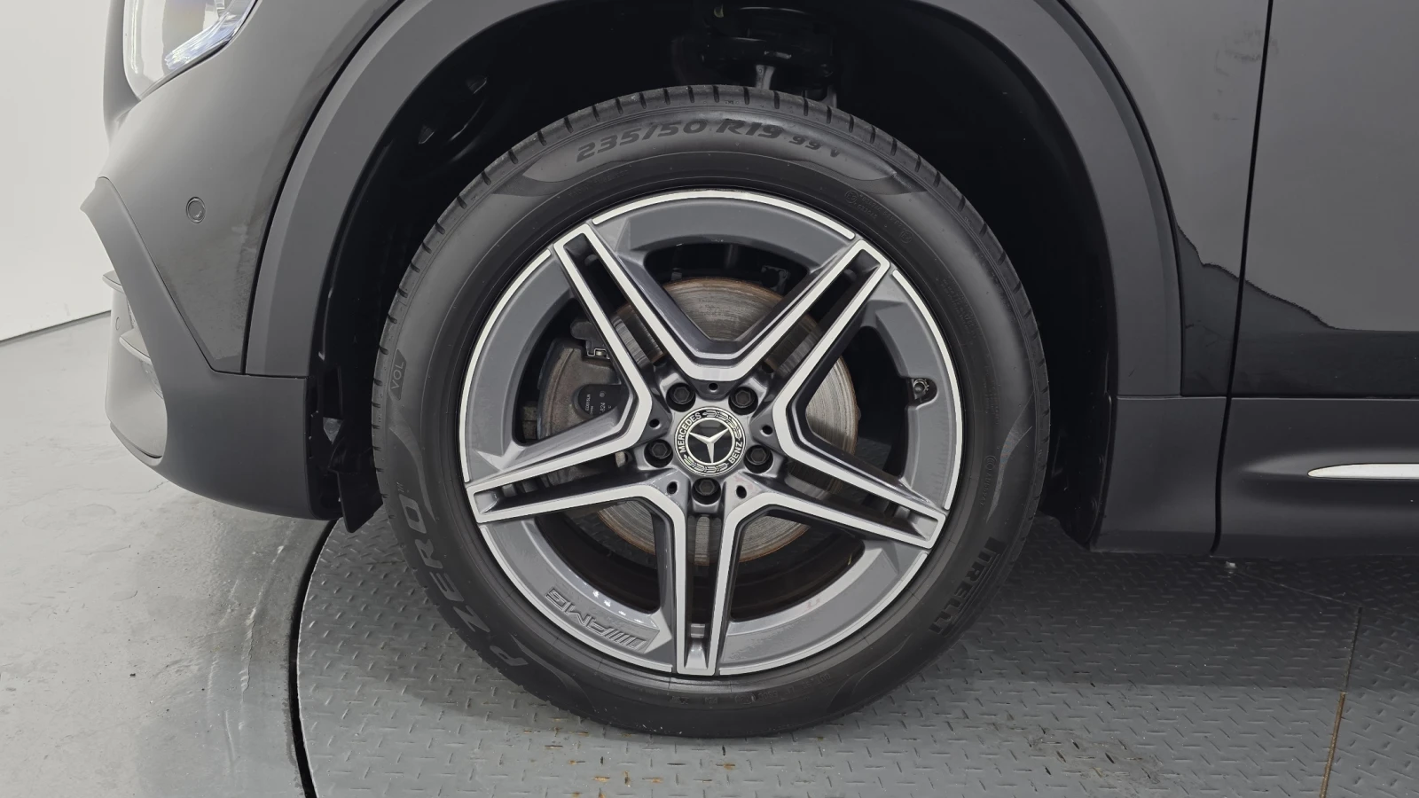 Mercedes-Benz GLB 250 ЕЛ. БАГАЖНИК* BLIND SPOT* ЛЮК* КРАЙНА ЦЕНА, снимка 5 - Автомобили и джипове - 55496198