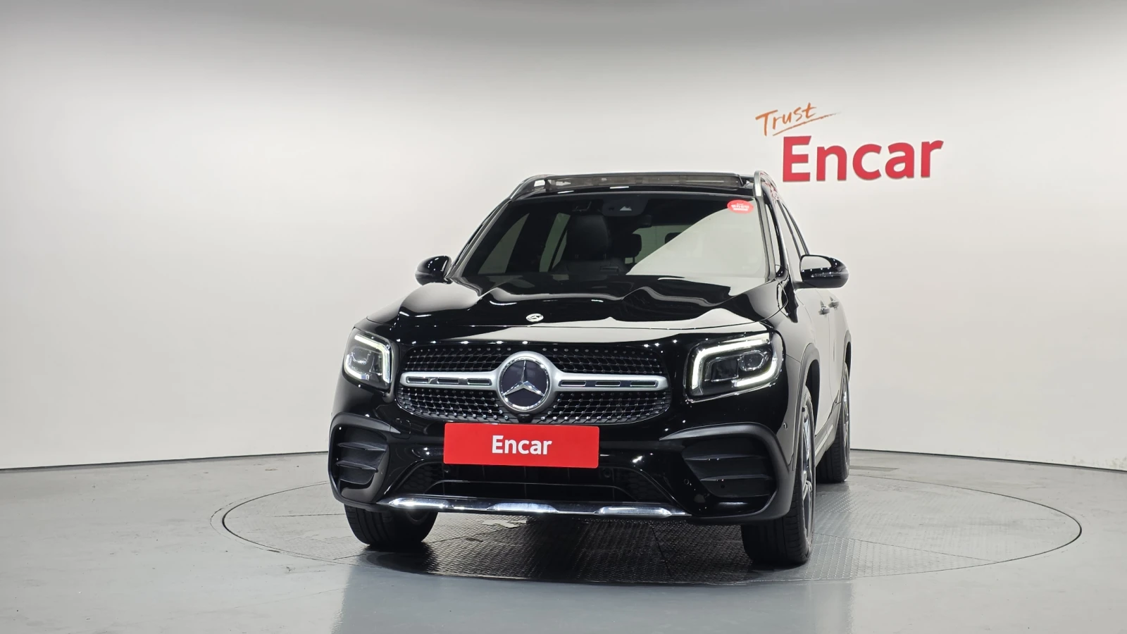 Mercedes-Benz GLB 250 ЕЛ. БАГАЖНИК* BLIND SPOT* ЛЮК* КРАЙНА ЦЕНА, снимка 3 - Автомобили и джипове - 55496198
