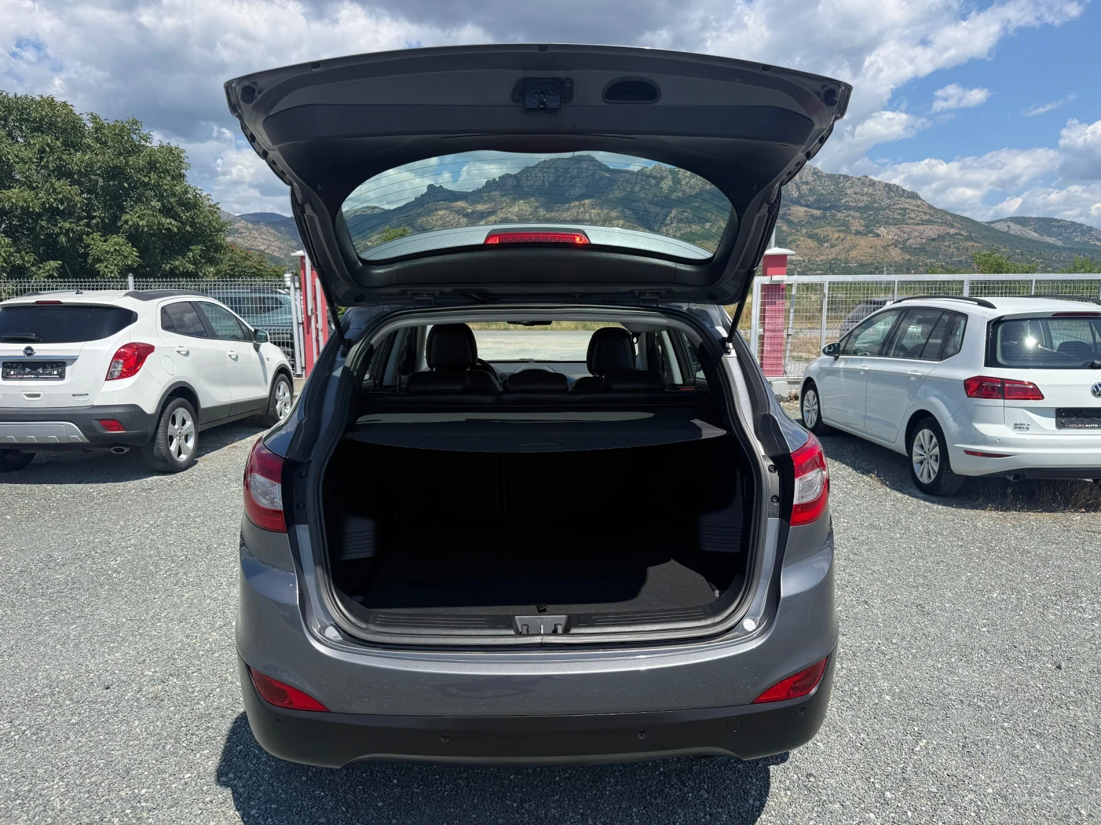 Hyundai IX35 (KATO НОВА), снимка 13 - Автомобили и джипове - 55496756