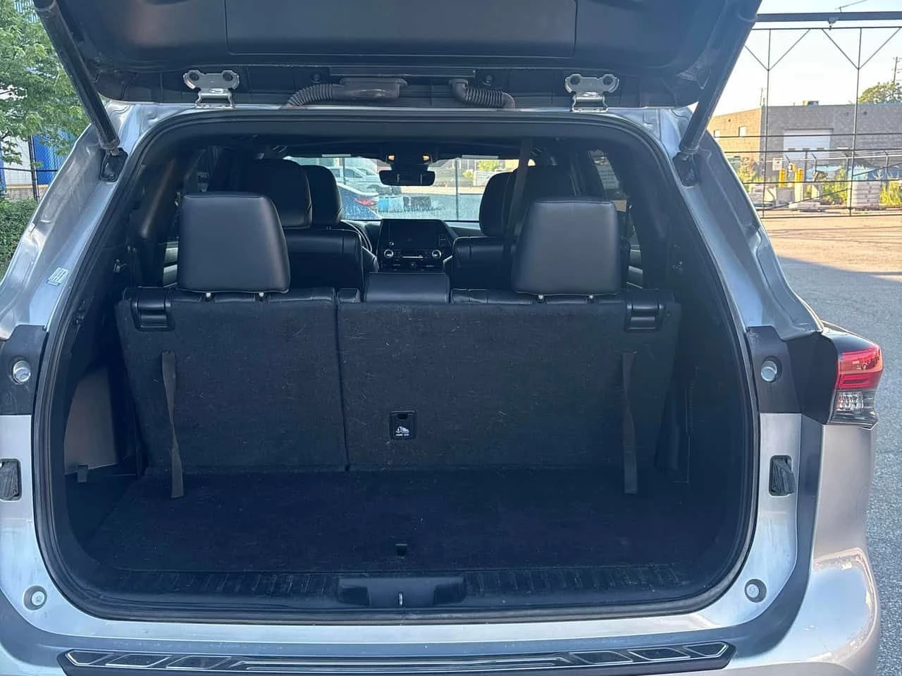 Toyota Highlander * AWD * АВТОКРЕДИТ БЕЗ ПЪРВОНАЧАЛНА ВНОСКА* , снимка 15 - Автомобили и джипове - 55500635
