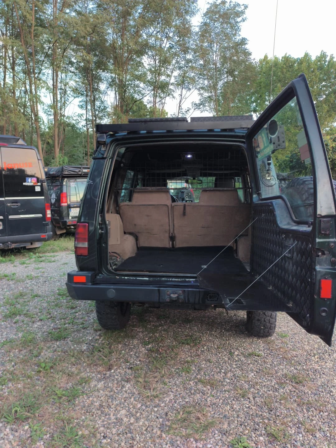 Land Rover Discovery 300 tdi, снимка 7 - Автомобили и джипове - 56229576