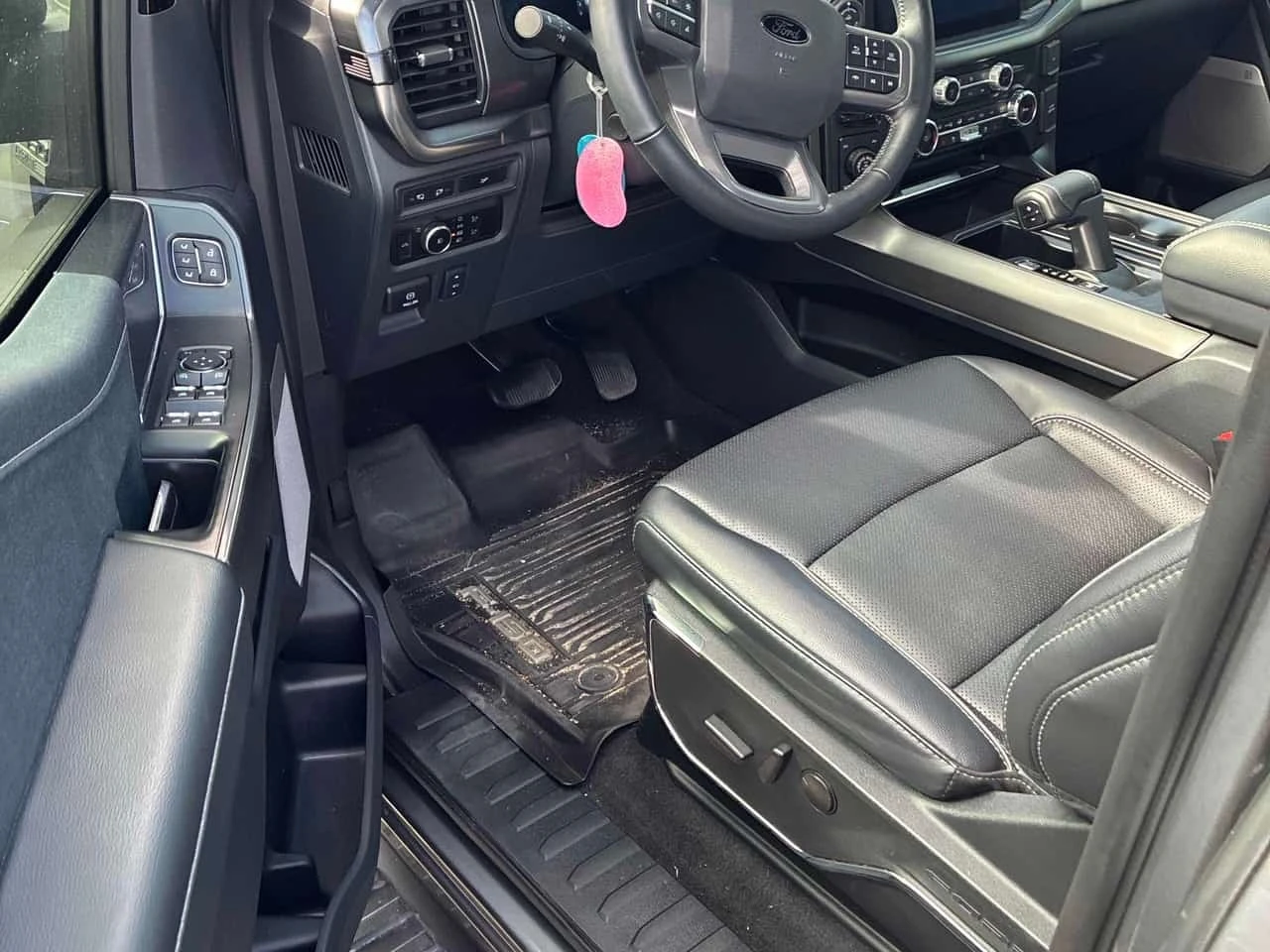 Ford F150 * LARIAT * CARFAX * ����� �� ����������� | Mobile.bg � ����������� 5
