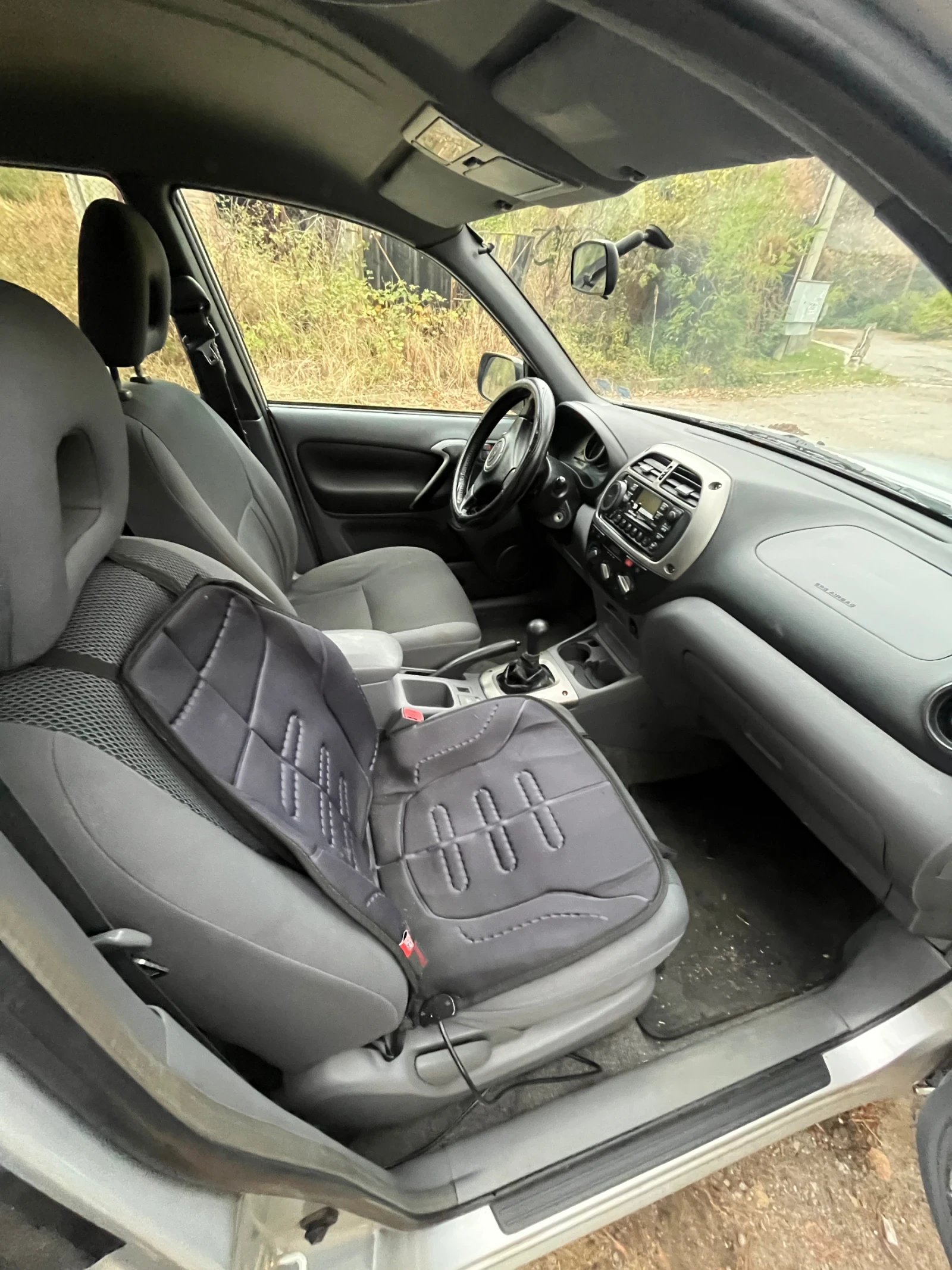 Toyota Rav4 2.0 D4D, снимка 7 - Автомобили и джипове - 56655176