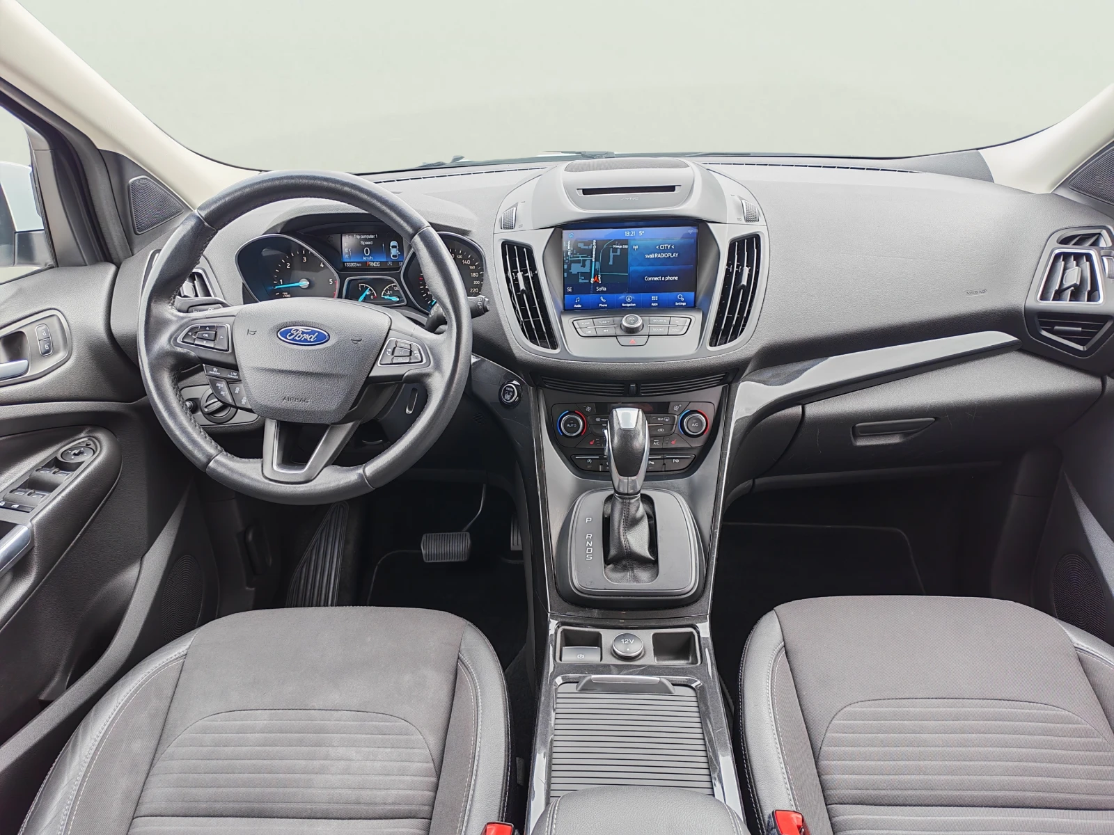 Ford Kuga 2.0 TDCi, снимка 10 - Автомобили и джипове - 56688175