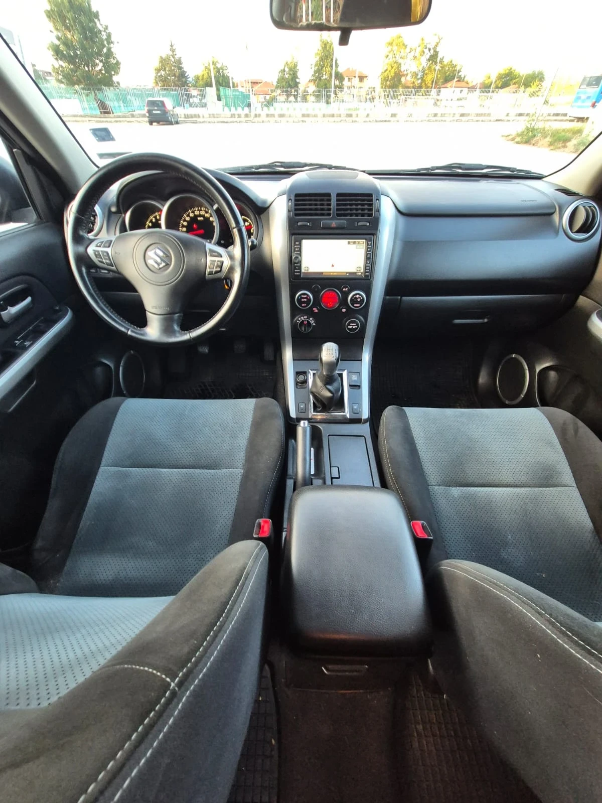 Suzuki Grand vitara, снимка 9 - Автомобили и джипове - 56727415