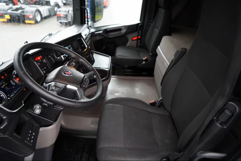 Scania R R450 * RETARDER * 1400л. РЕЗЕРВОАРИ, снимка 11 - Камиони - 53047097