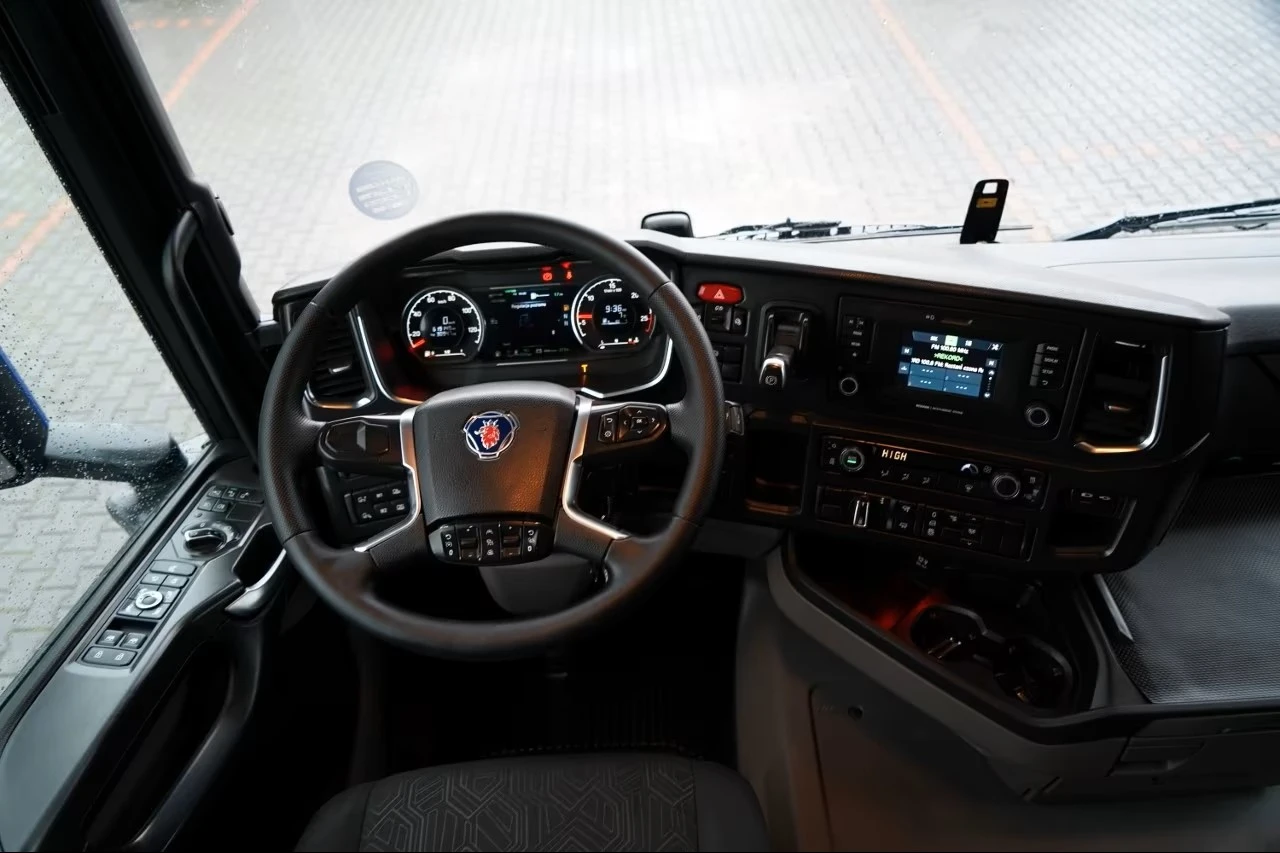 Scania R R450 * RETARDER * 1400л. РЕЗЕРВОАРИ - изображение 10