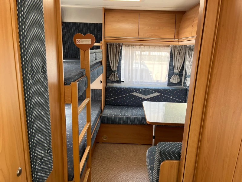 Каравана Burstner 530 TK, снимка 12 - Каравани и кемпери - 52535714