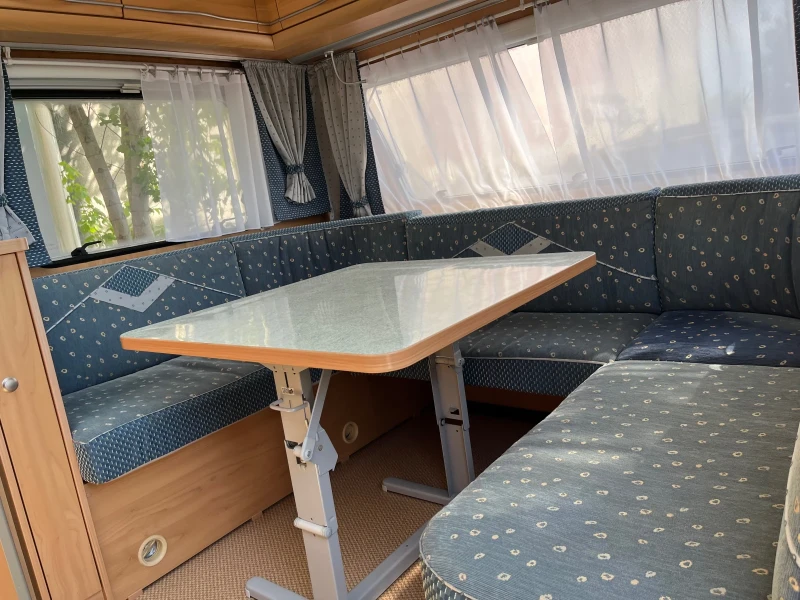 Каравана Burstner 530 TK, снимка 10 - Каравани и кемпери - 52535714